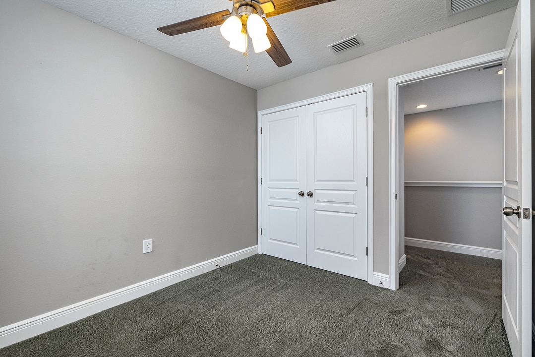 Property p10 image 25